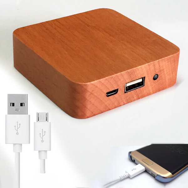 1_Power-Bank-Bamboo-Deluxe-
